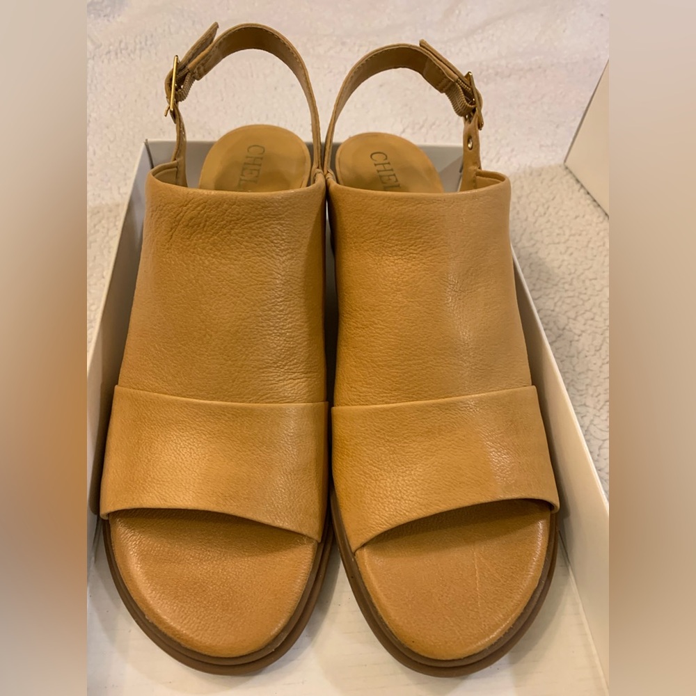 Chelsea & Violet Tan Sandals with Wide Strap